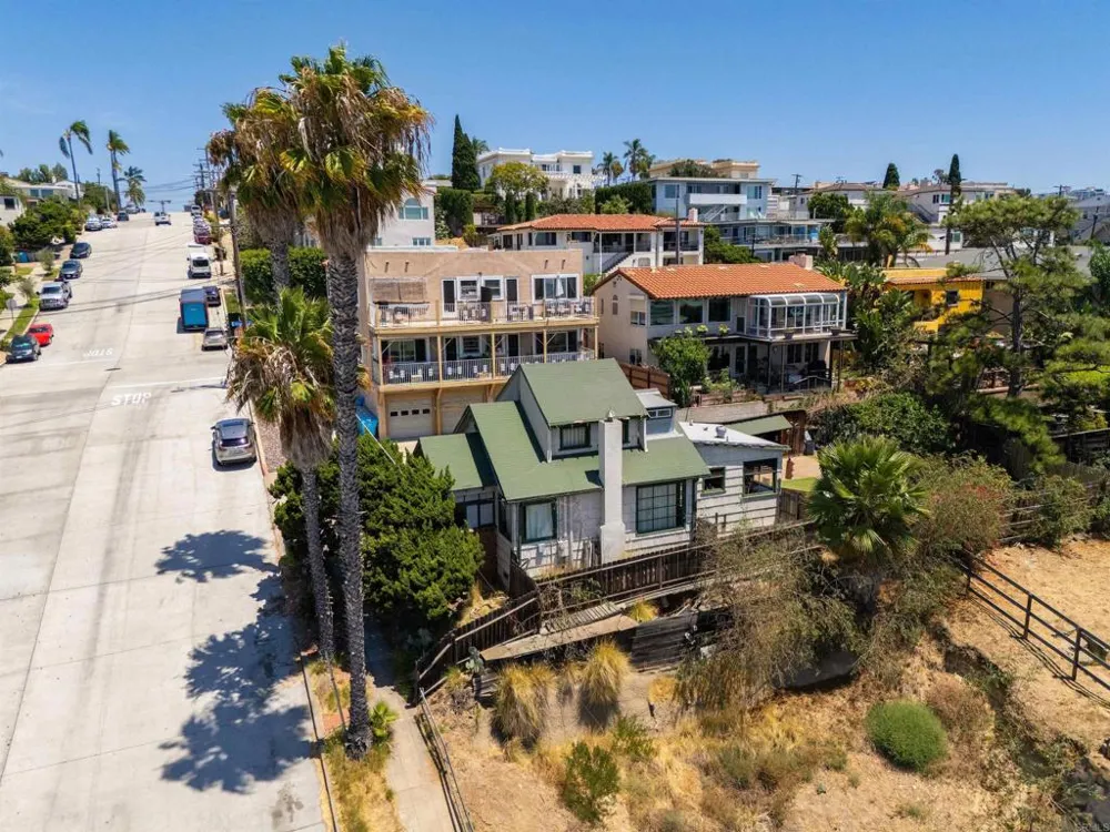 3055 India Street San Diego, CA 92103