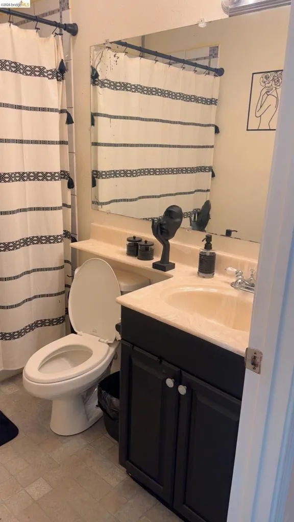 742 Northampton Dr Vacaville, CA 95687