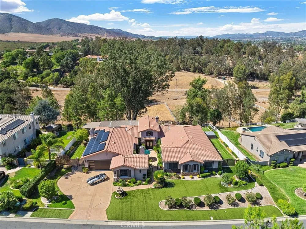 42926 Joshua Tree Court Murrieta, CA 92562