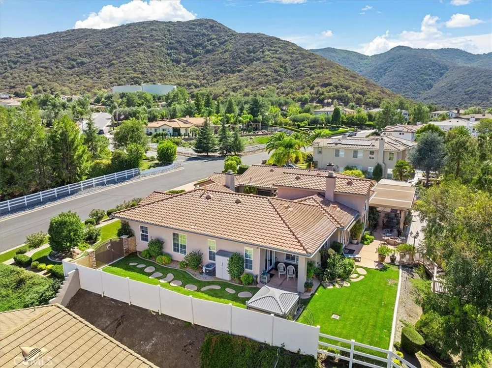 42926 Joshua Tree Court Murrieta, CA 92562