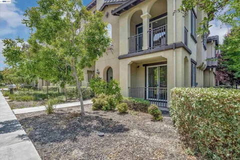 1139 Genco Terrace