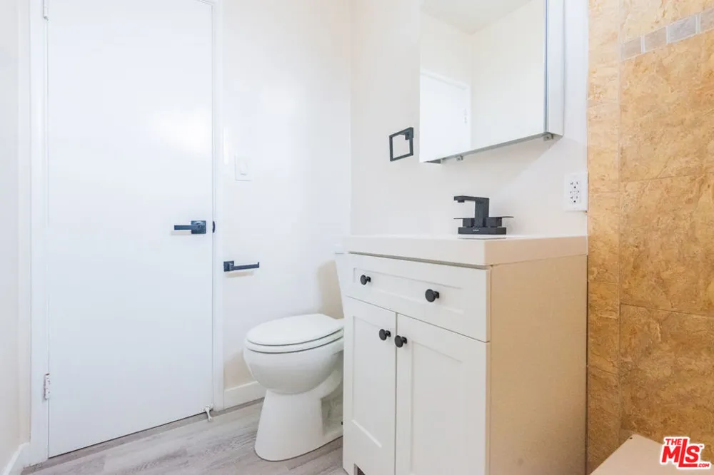 2107 Pullman #B Redondo Beach, CA 90278