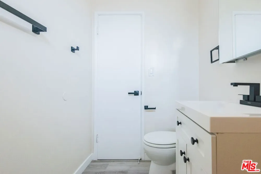 2107 Pullman #B Redondo Beach, CA 90278