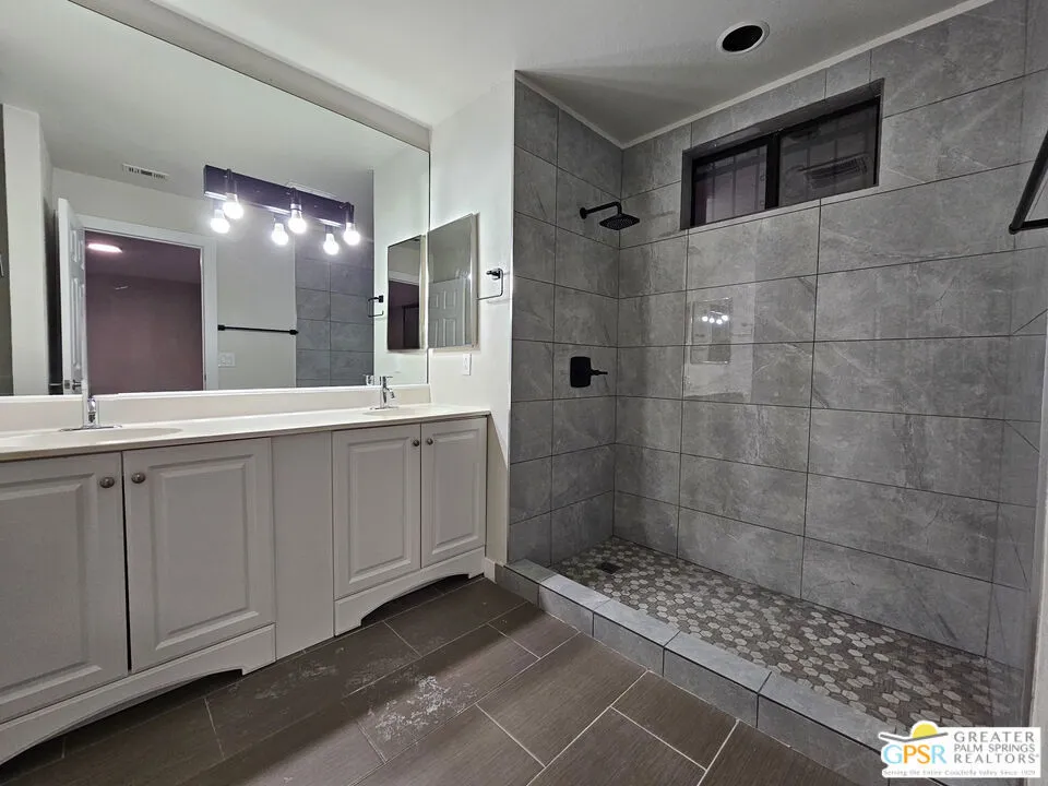 68250 Durango Road Cathedral City, CA 92234