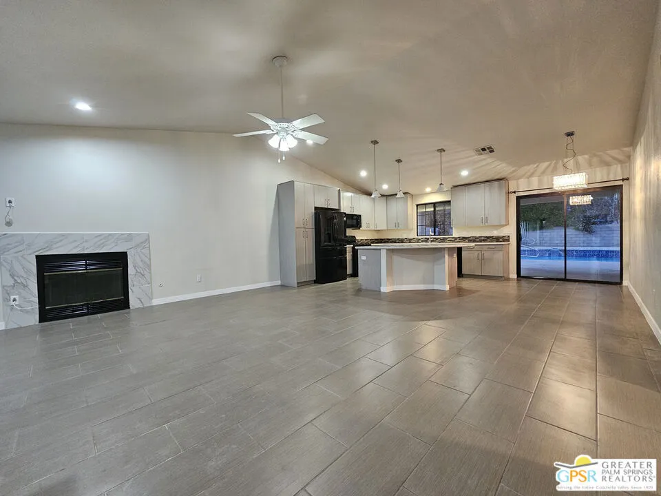 68250 Durango Road Cathedral City, CA 92234