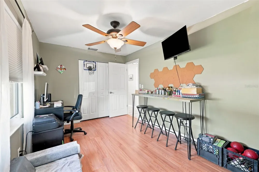 8037 POWDER HORN CIRCLE Largo, FL 33773