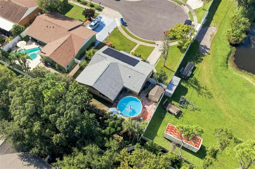 8037 POWDER HORN CIRCLE Largo, FL 33773