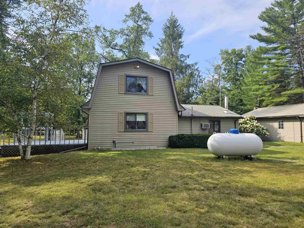 7282 Rollways Road Plainfield Township, MI 48761