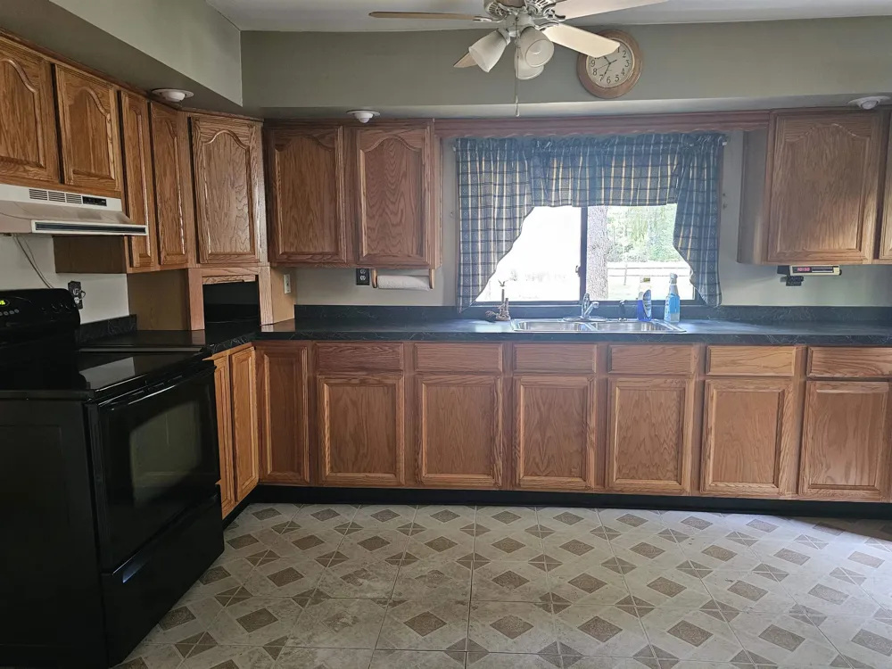 7282 Rollways Road Plainfield Township, MI 48761