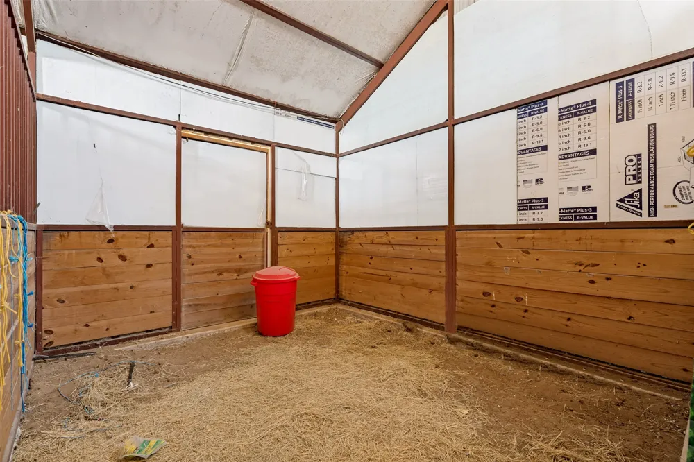 225 County Road 286 Collinsville, TX 76233