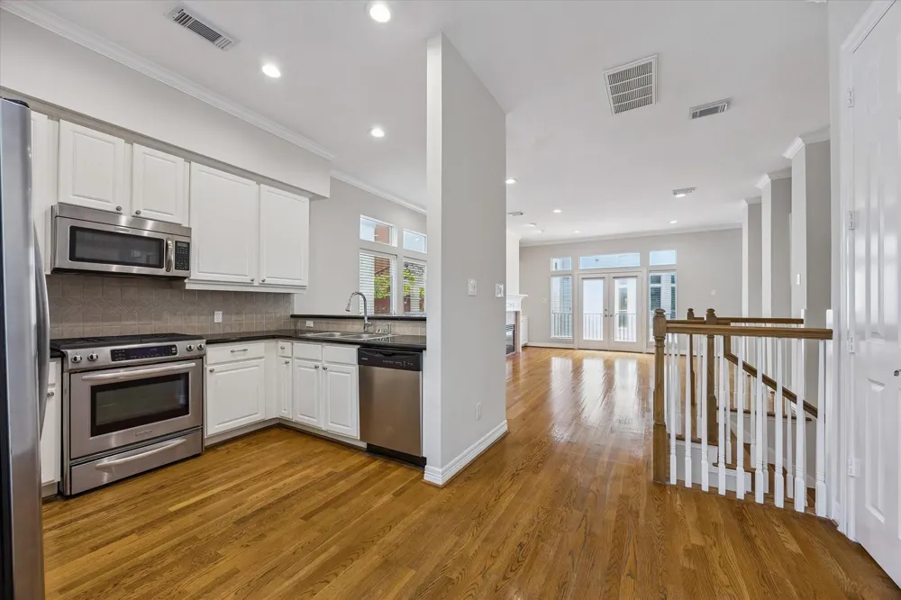 1334 Fairview Avenue Houston, TX 77006