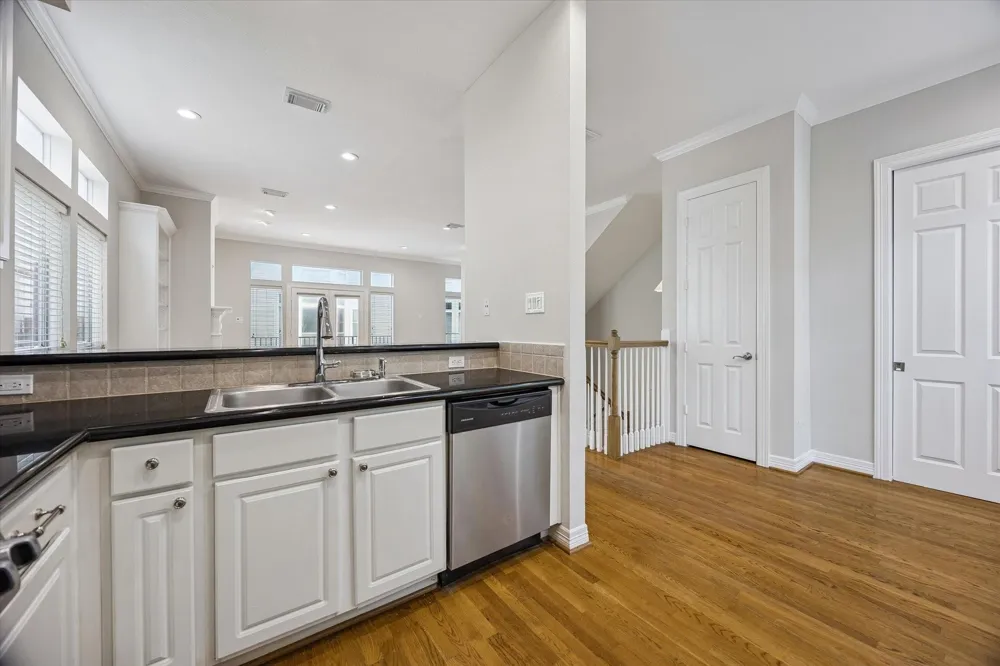1334 Fairview Avenue Houston, TX 77006