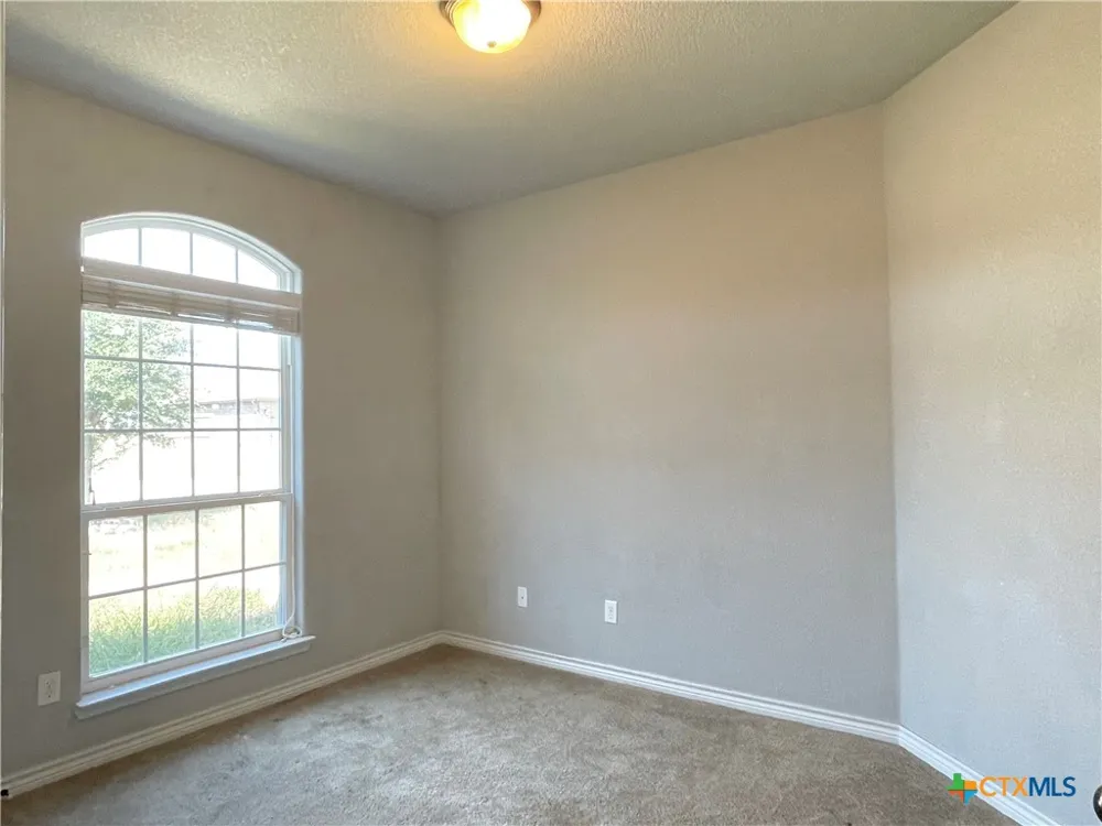 2525 Elk Creek Street Temple, TX 76504