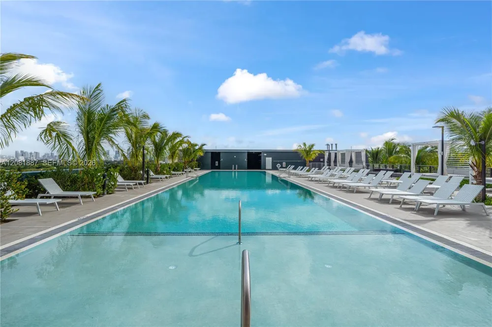 2800 SW 27th Terrace #1408 Miami, FL 33133