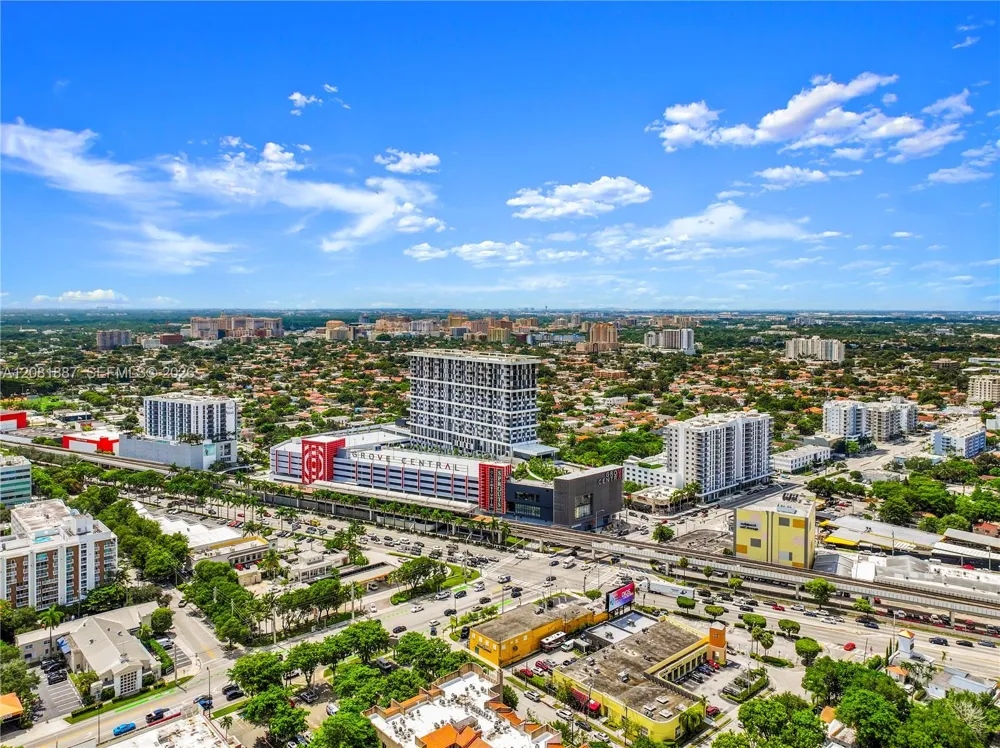2800 SW 27th Terrace #1408 Miami, FL 33133