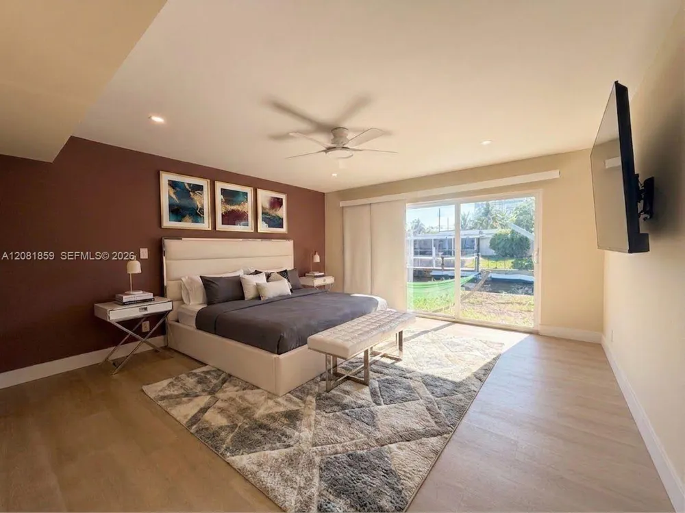 1720 SW 23rd Ave Fort Lauderdale, FL 33312