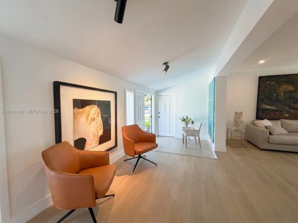 1720 SW 23rd Ave Fort Lauderdale, FL 33312