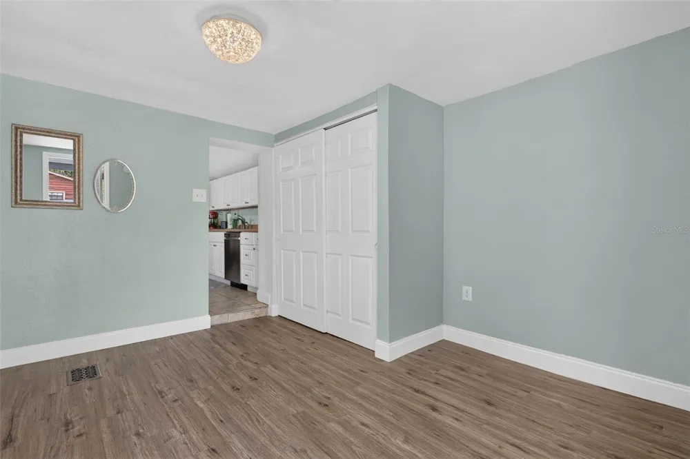 5161 RENA STREET St Petersburg, FL 33709
