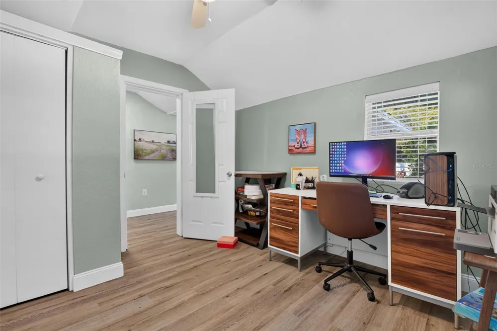 5161 RENA STREET St Petersburg, FL 33709