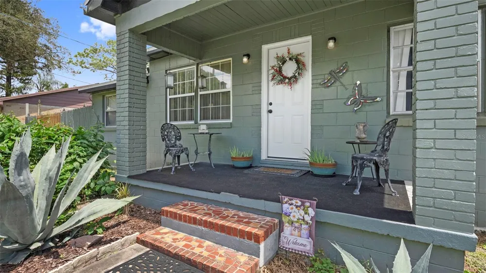 8709 EL PORTAL DRIVE Tampa, FL 33604