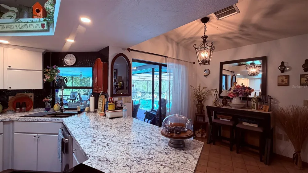8057 DELAWARE DRIVE Weeki Wachee, FL 34607
