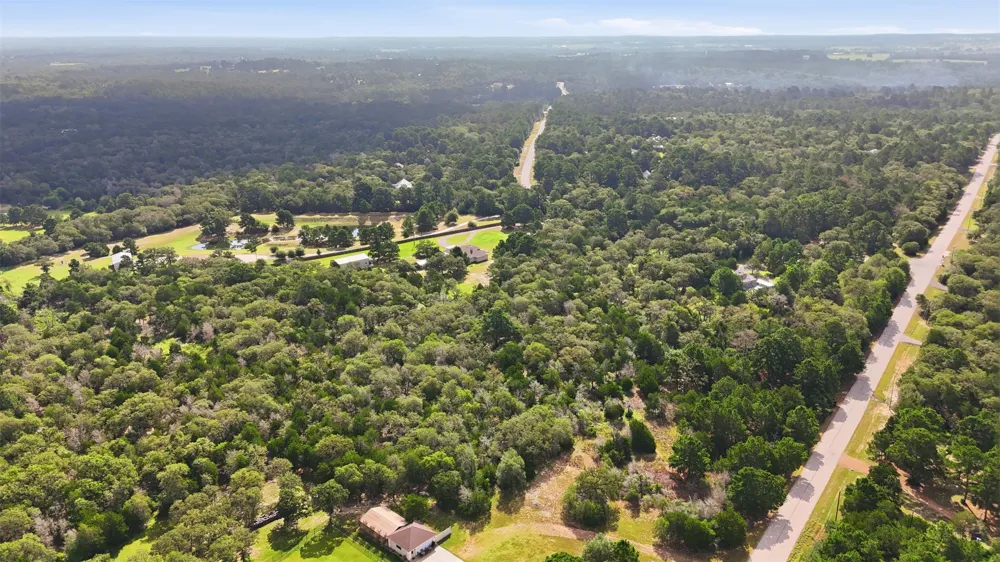 318 Corral Road Smithville, TX 78957