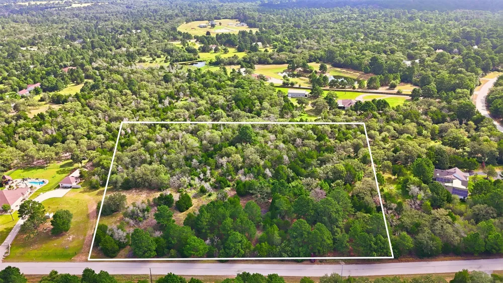 318 Corral Road Smithville, TX 78957