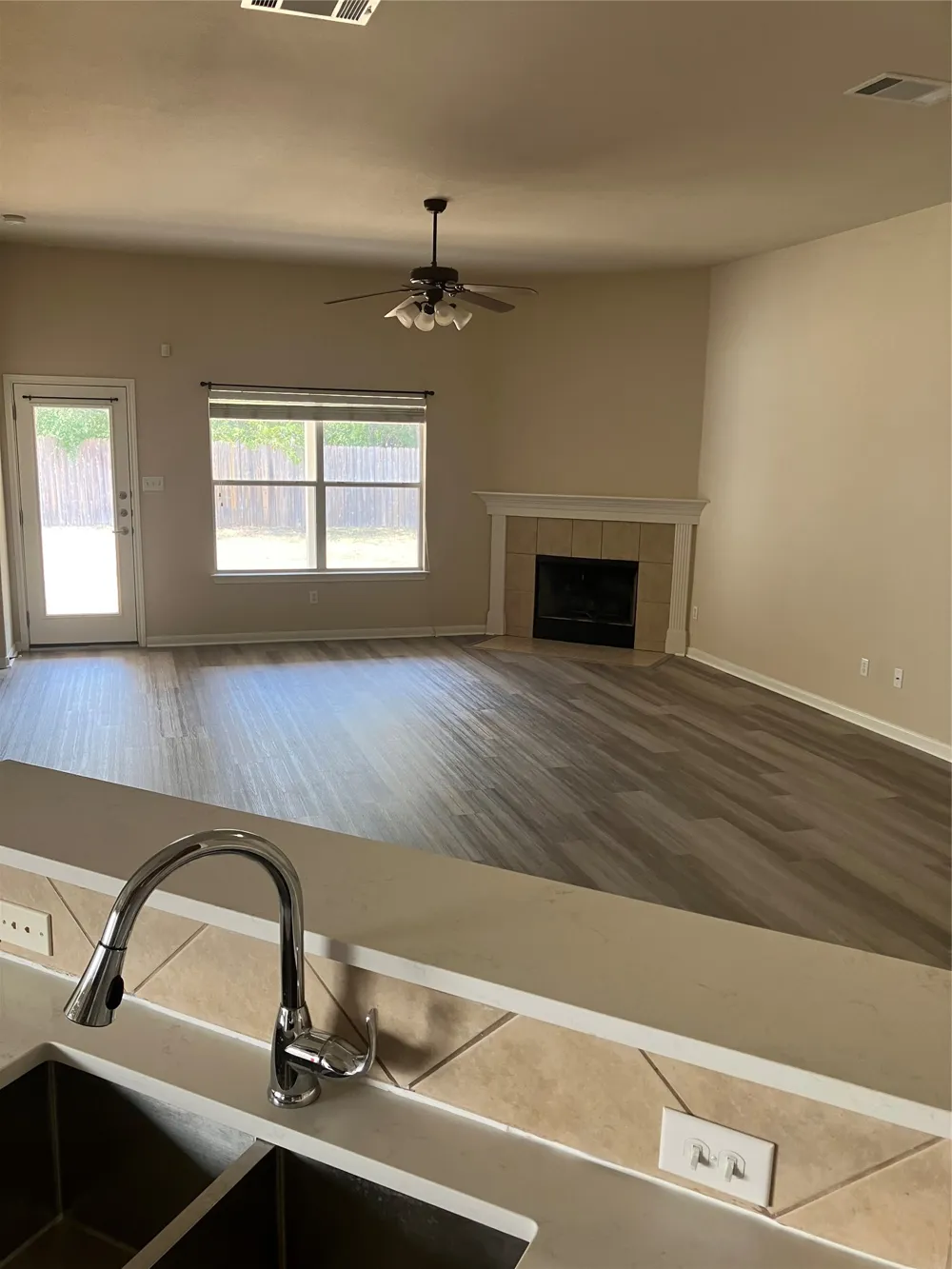 429 Falcon Lane Leander, TX 78641