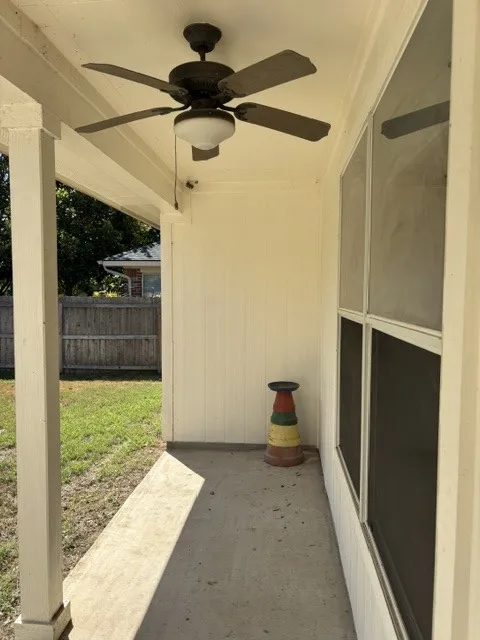 429 Falcon Lane Leander, TX 78641