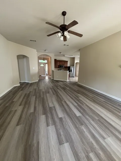 429 Falcon Lane Leander, TX 78641