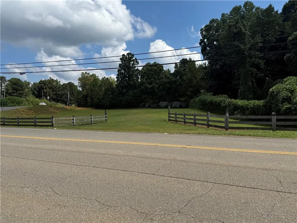 2170 Talking Rock Road Jasper, GA 30143