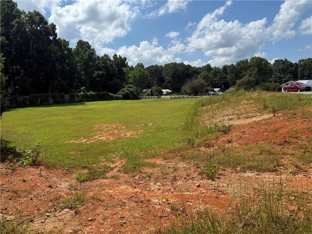 2170 Talking Rock Road Jasper, GA 30143