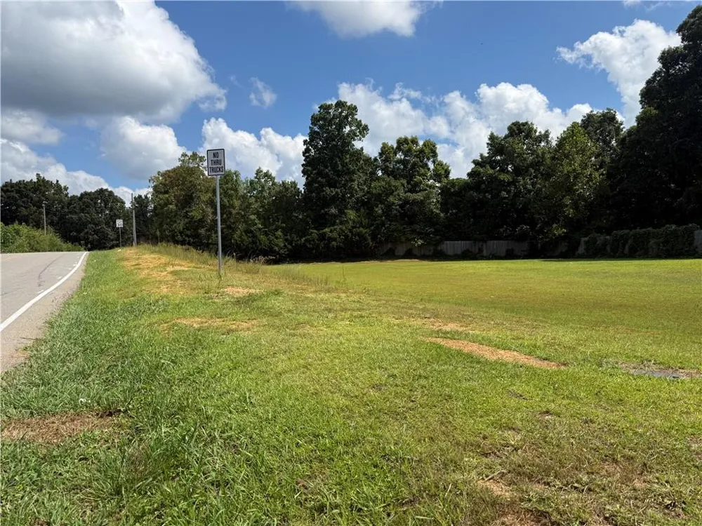 2170 Talking Rock Road Jasper, GA 30143