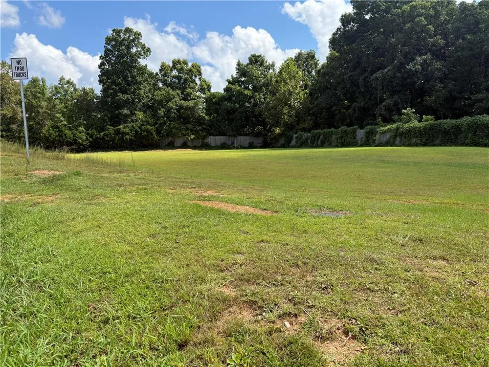 2170 Talking Rock Road Jasper, GA 30143