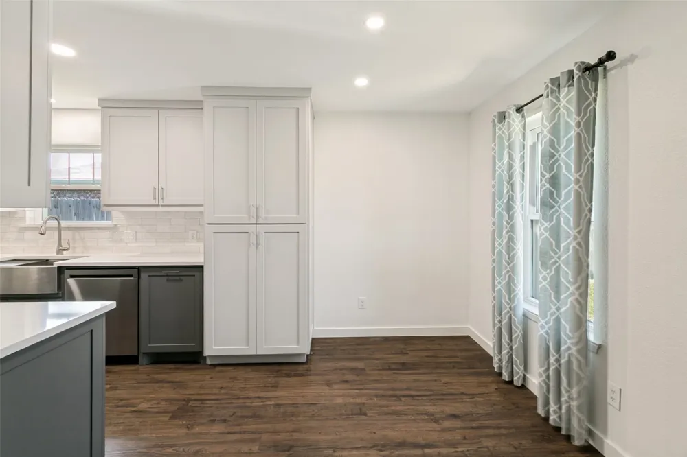 424 Allencrest Drive White Settlement, TX 76108