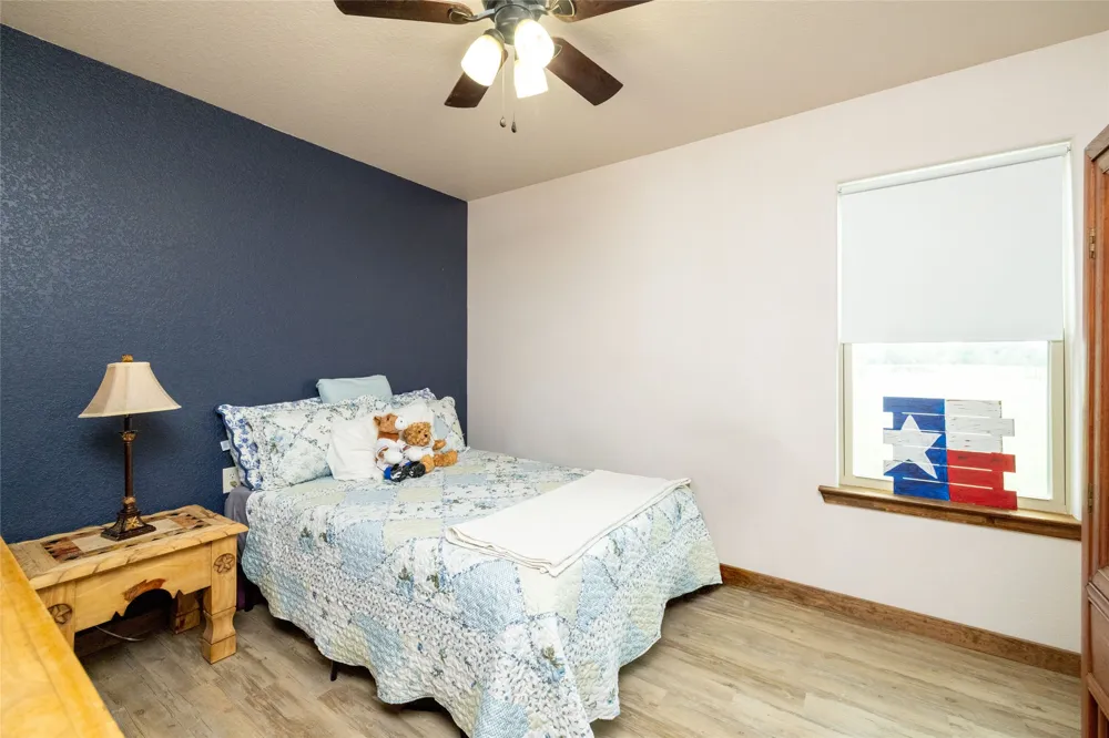 493 Browning Road Bellevue, TX 76228