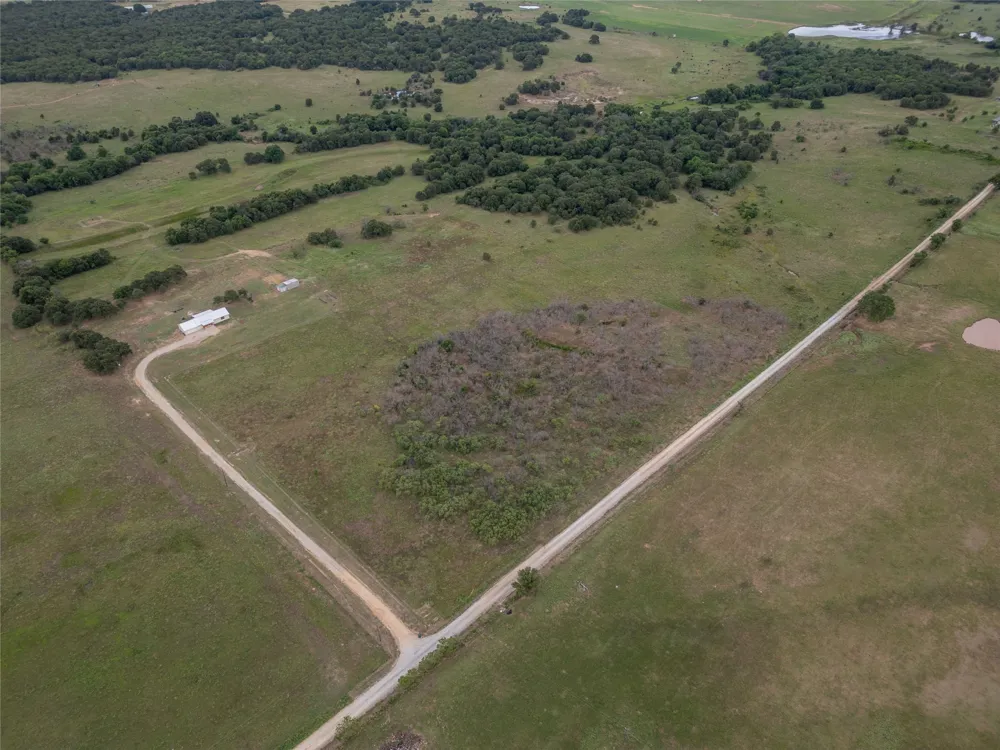 493 Browning Road Bellevue, TX 76228