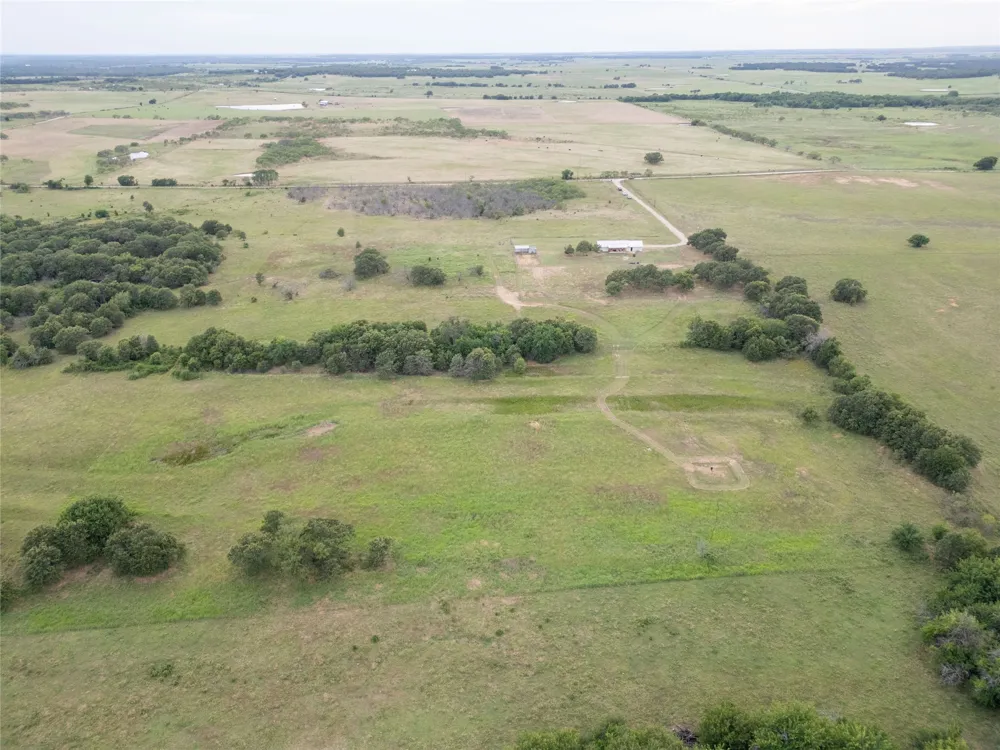 493 Browning Road Bellevue, TX 76228