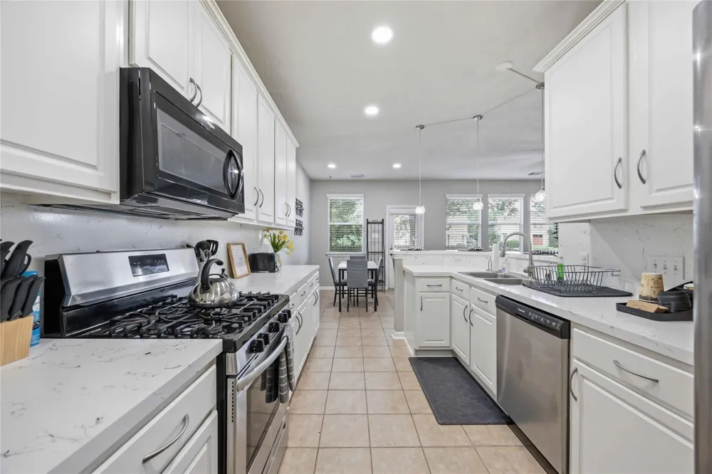 71 Summerhaze Circle Spring, TX 77382