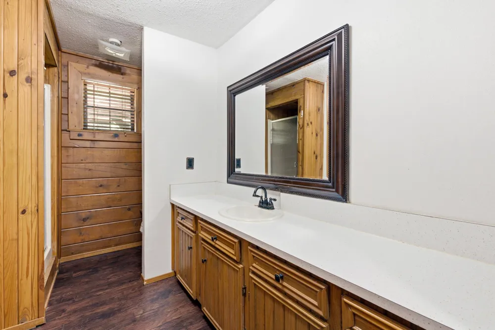 577 Watson Road Normangee, TX 77871