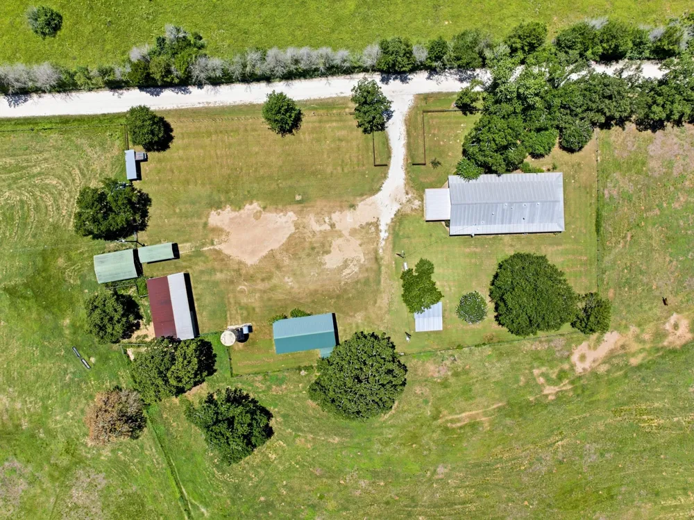 577 Watson Road Normangee, TX 77871