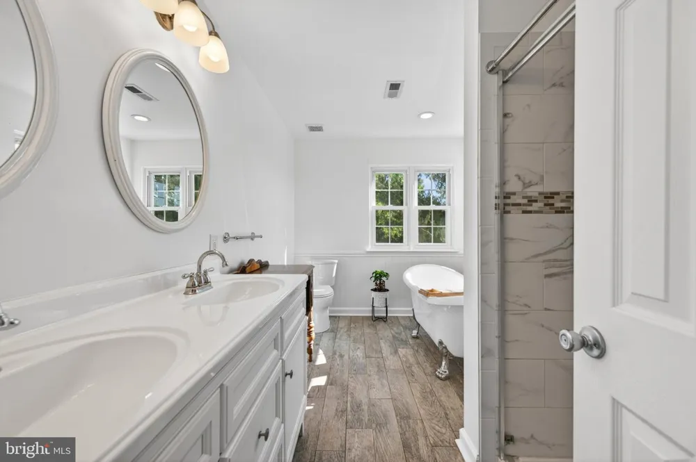 8840 MAPLEVILLE ROAD Mount Airy, MD 21771