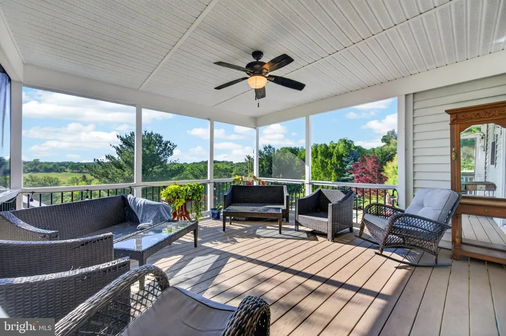 8840 MAPLEVILLE ROAD Mount Airy, MD 21771