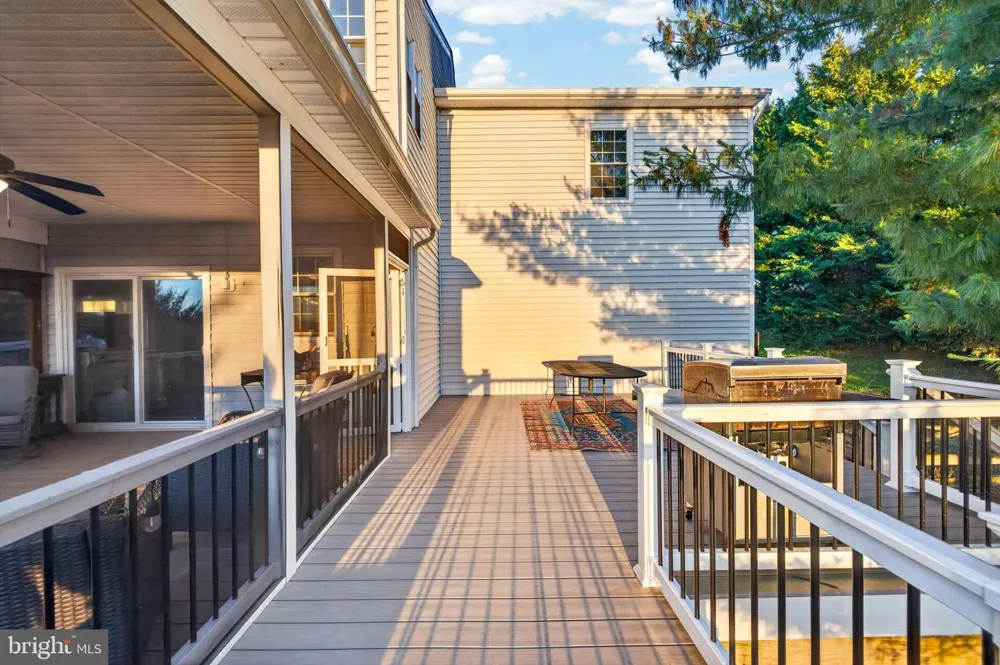 8840 MAPLEVILLE ROAD Mount Airy, MD 21771