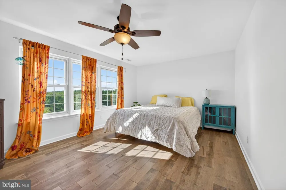 8840 MAPLEVILLE ROAD Mount Airy, MD 21771