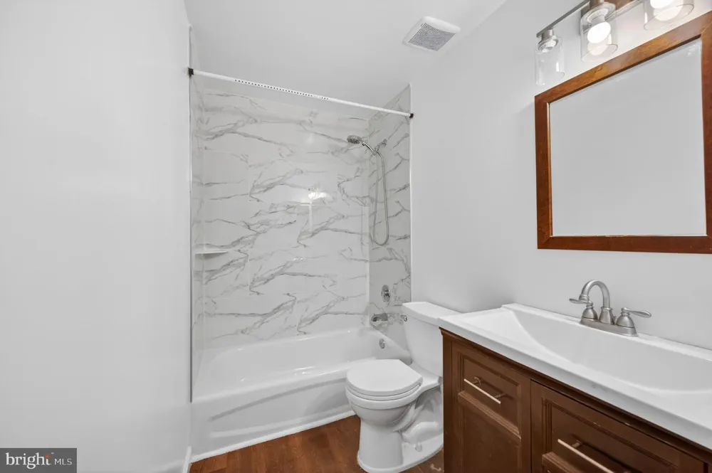 8840 MAPLEVILLE ROAD Mount Airy, MD 21771