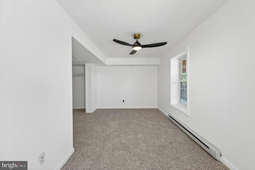 8840 MAPLEVILLE ROAD Mount Airy, MD 21771