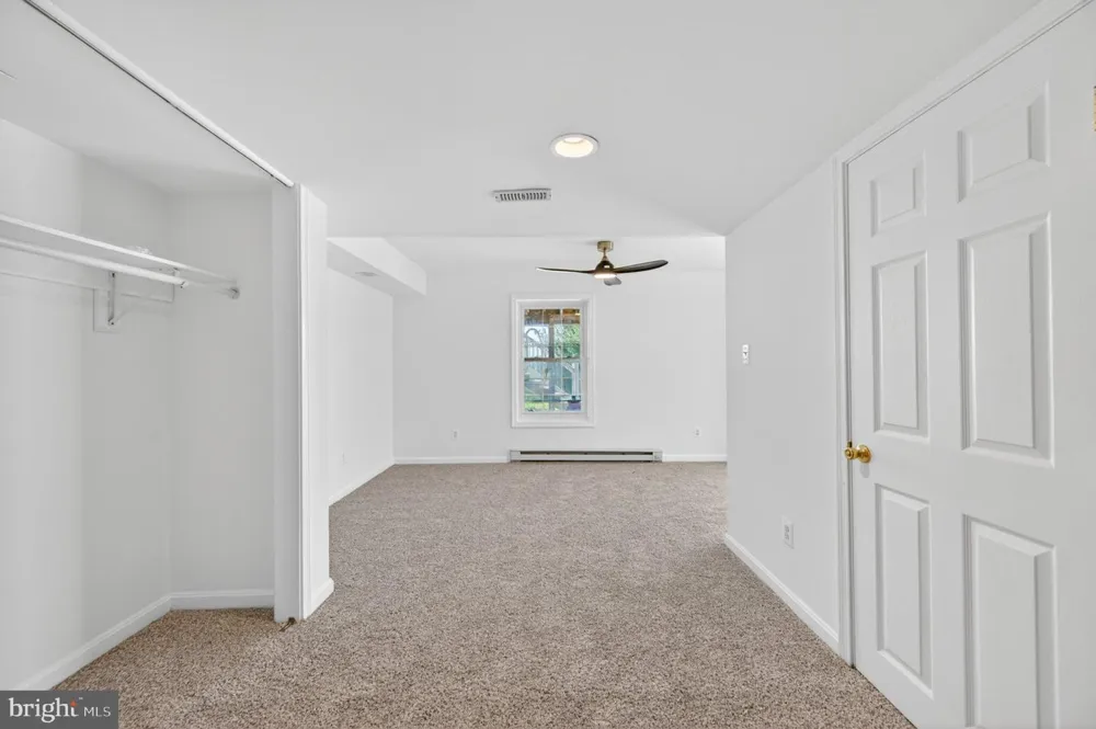 8840 MAPLEVILLE ROAD Mount Airy, MD 21771