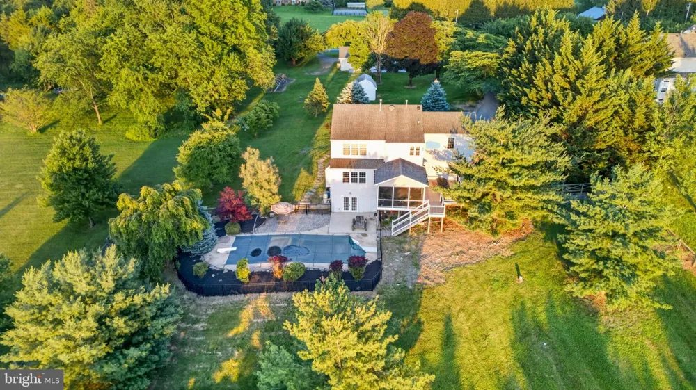 8840 MAPLEVILLE ROAD Mount Airy, MD 21771