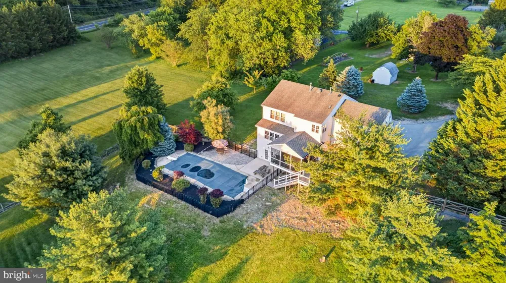 8840 MAPLEVILLE ROAD Mount Airy, MD 21771